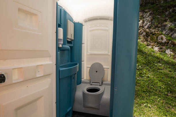 Portable restroom solutions in University Heights, OH